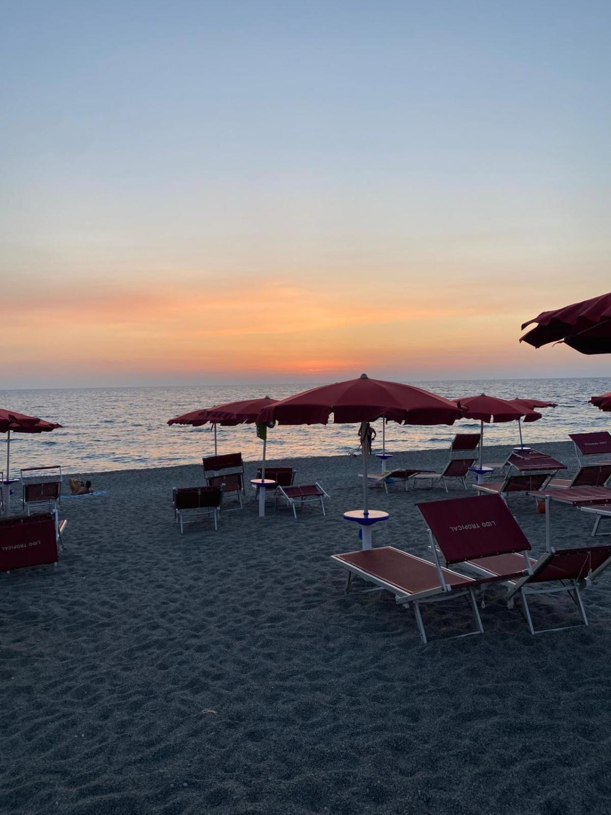Casa Mare Naxos Flat - Home Holiday ジャルディーニ・ナクソス エクステリア 写真